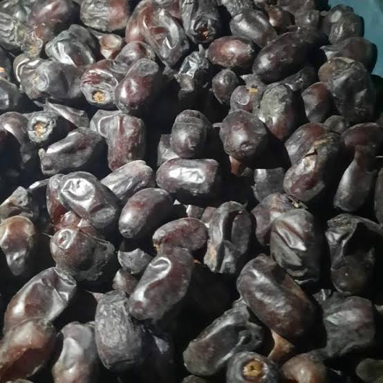تصویر 3 از خرما مضافتی درجه دو مناسب مصرف روزانه